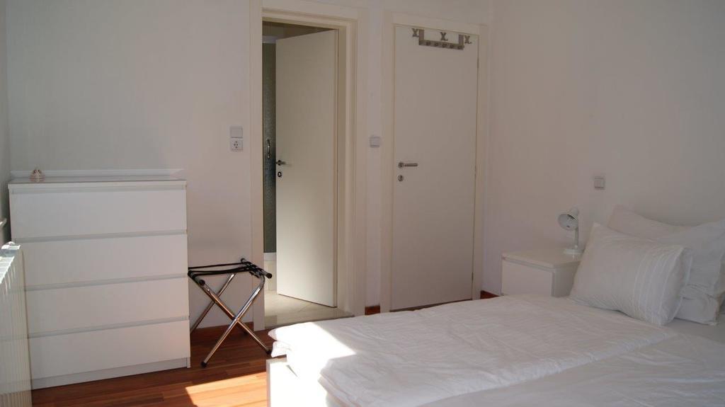 Feelgood Apartments Podstrana Room photo
